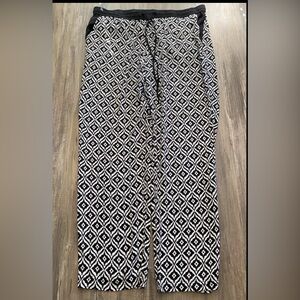 Jones New York Black and White Print Pants